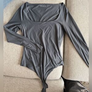Abercrombie & Fitch Soft Matte Seamless Square Neck Bodysuit